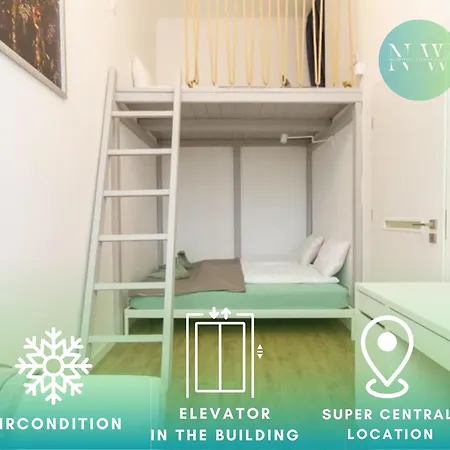 Artwall By Nw Apartment